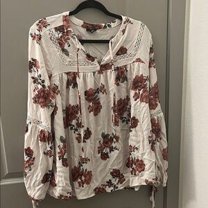 Torrid Floral Blouse - Cream and Red